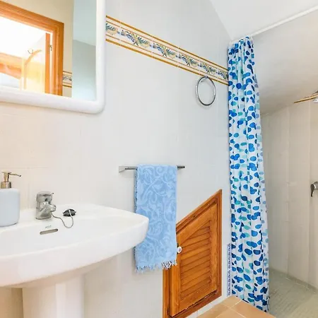 Villa Brisa Marina Cala'N Blanes (Menorca)